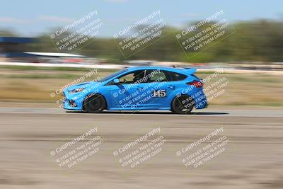 media/Oct-04-2025-OnGrid (Sat) [[44bd565ffa]]/Yellow Group/Grapevine/